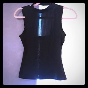 Guess high neck top xs